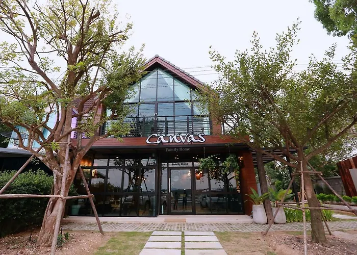 Canvas Family Home