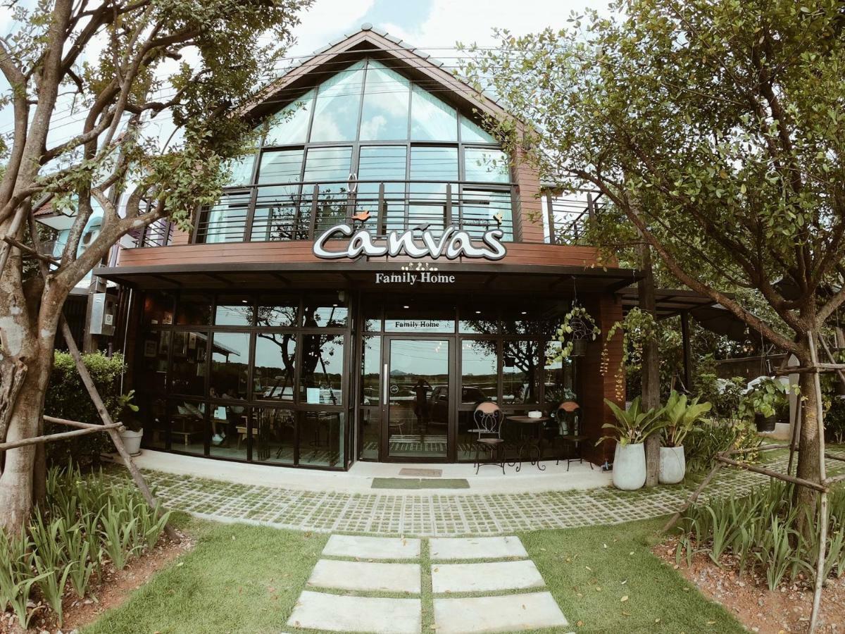 Canvas Family Homestay